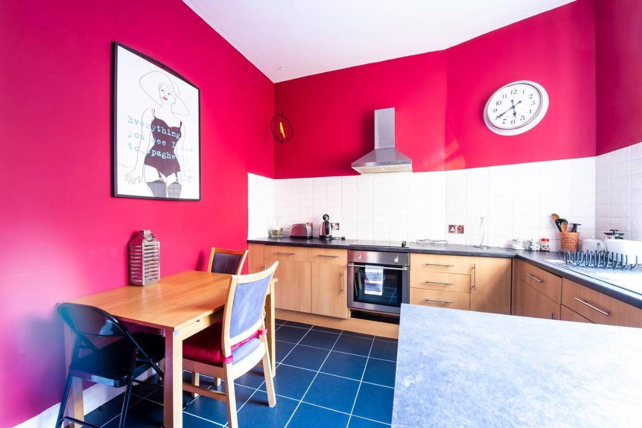 Joivy Amazing Location - Charming Apartment By The Edinburgh Castle! Luaran gambar